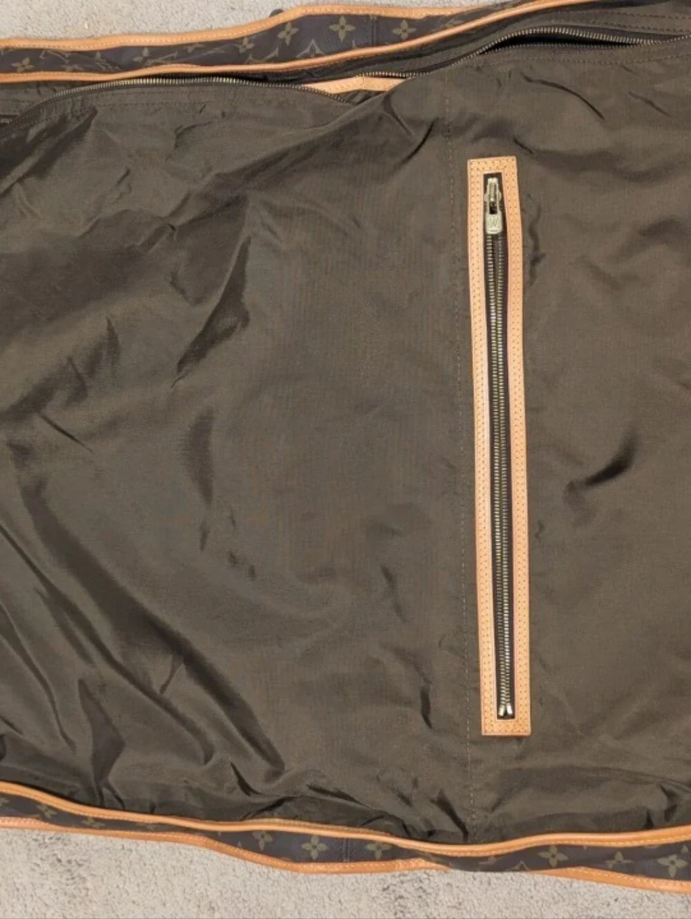 L Vuitton Double Garment Bag